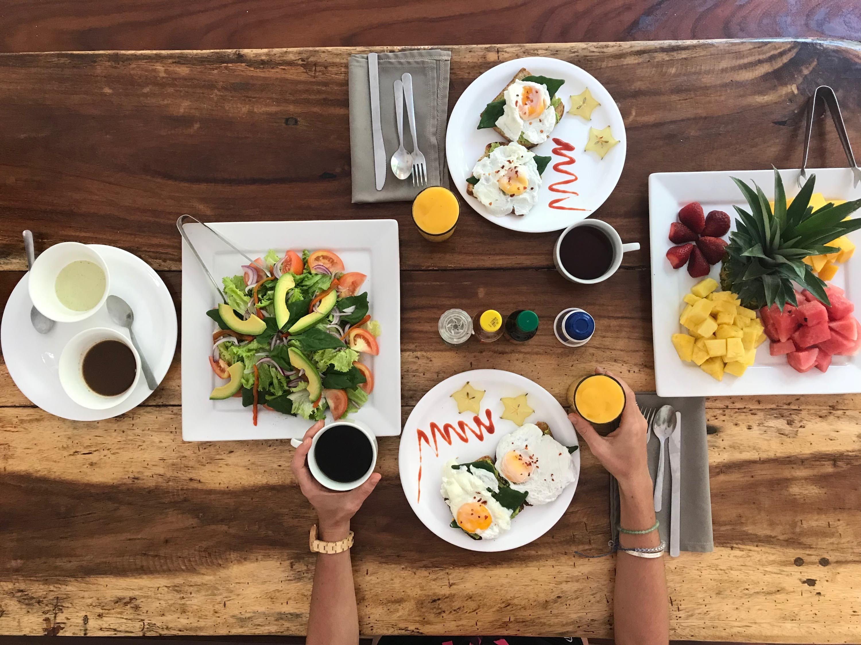 breakfast-yoga-peace-retreat-costa-rica_edited